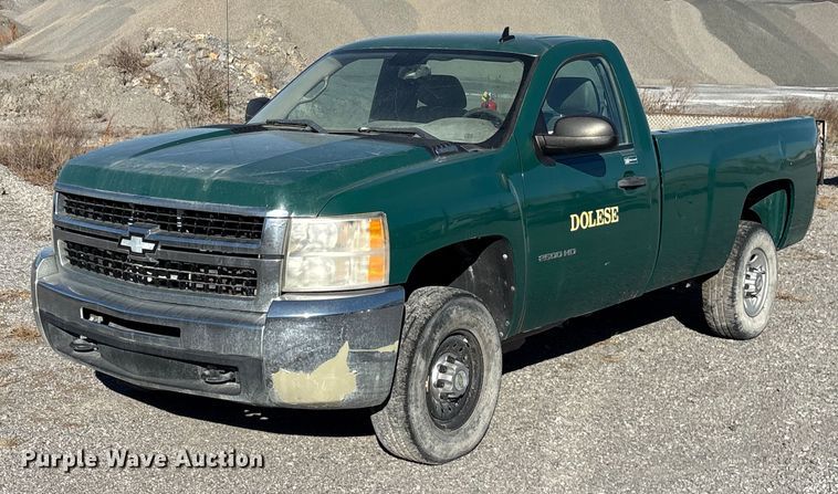 image for item EA7871 2010 Chevrolet Silverado 2500HD pickup truck