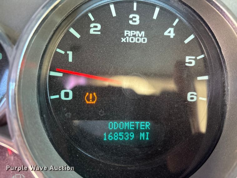 image for item EA7871 2010 Chevrolet Silverado 2500HD pickup truck