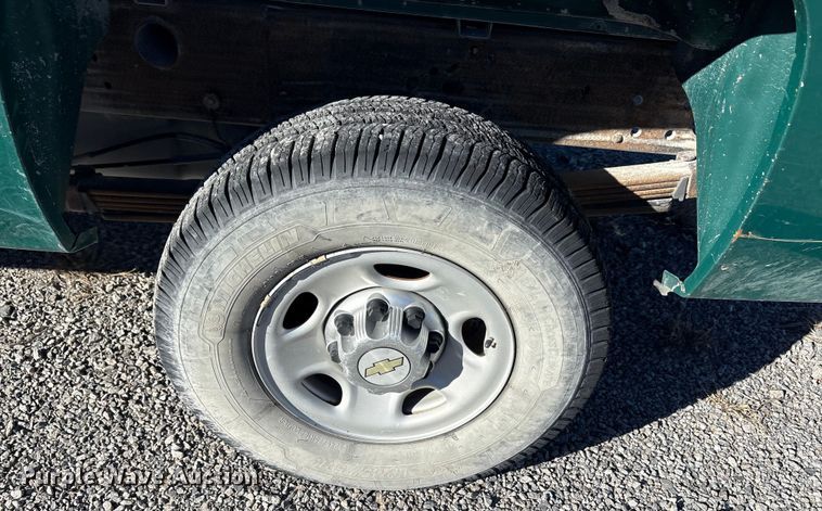 image for item EA7871 2010 Chevrolet Silverado 2500HD pickup truck