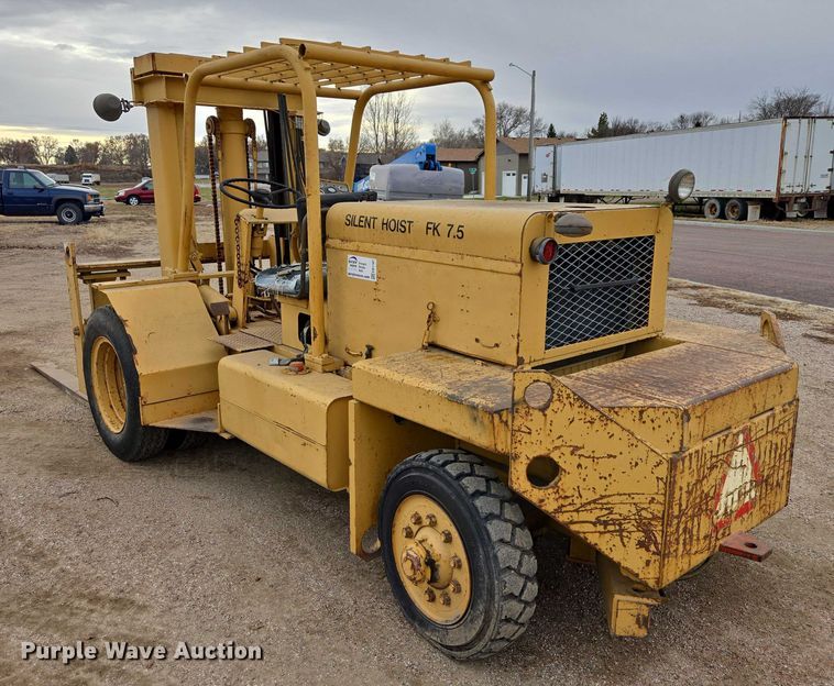 image for item EB1187 Silent Hoist FK 7.5 forklift