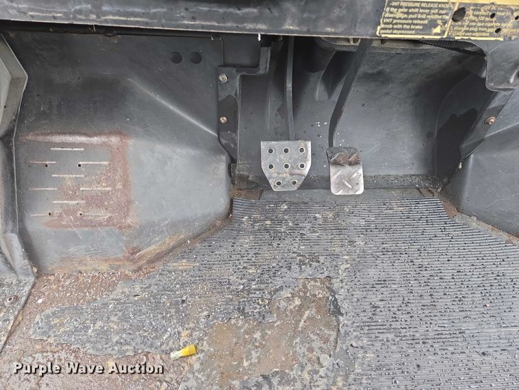 image for item EB1196 2007 Kubota RTV900 utility vehicle