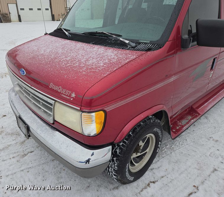 image for item EB1197 1994 Ford Starcraft E150 van