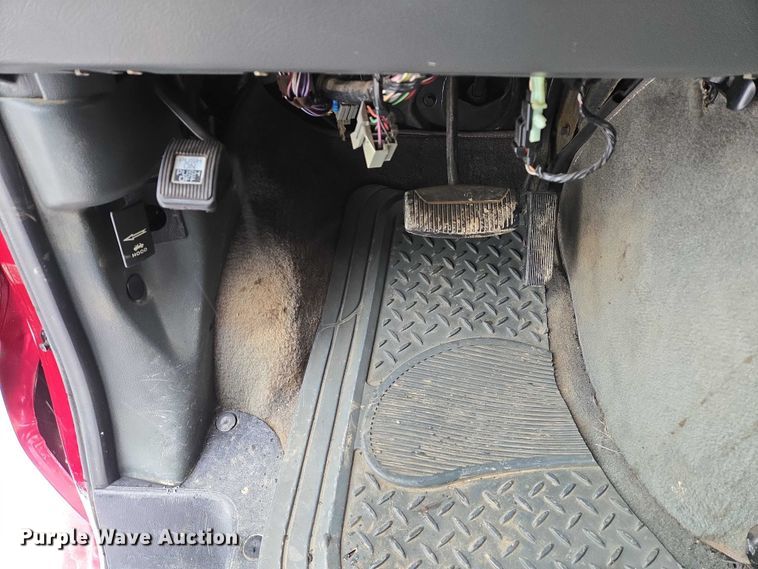 image for item EB1197 1994 Ford Starcraft E150 van