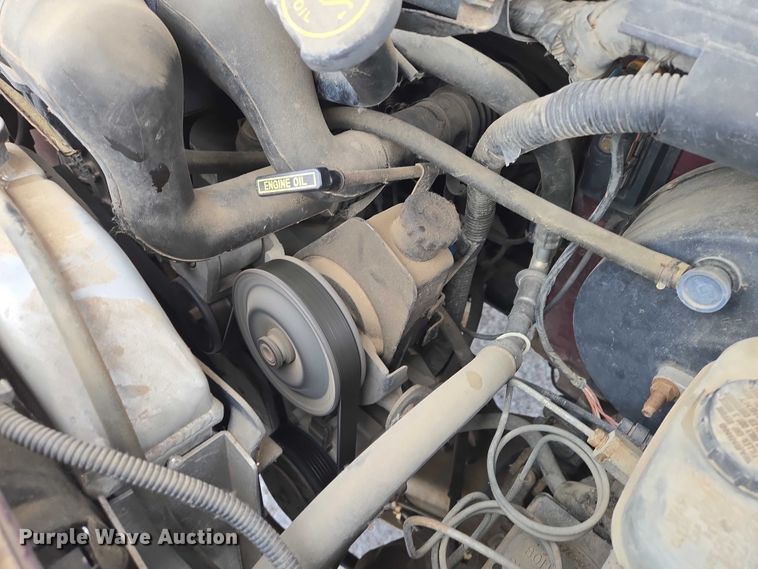 image for item EB1197 1994 Ford Starcraft E150 van