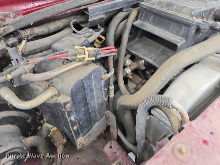 image for item EB1197 1994 Ford Starcraft E150 van