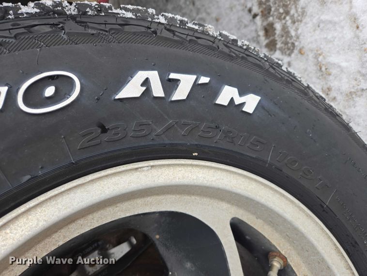 image for item EB1197 1994 Ford Starcraft E150 van