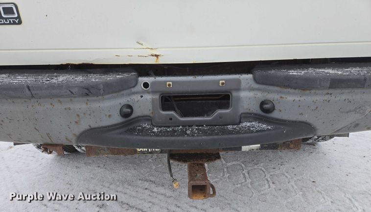 image for item EB1198 2000 Ford F350 SuperCab pickup truck