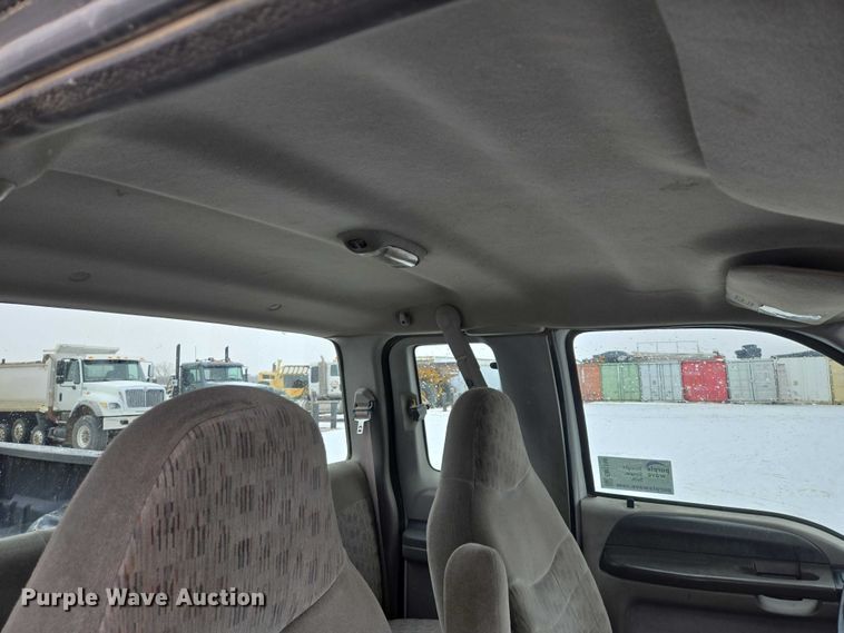 image for item EB1198 2000 Ford F350 SuperCab pickup truck