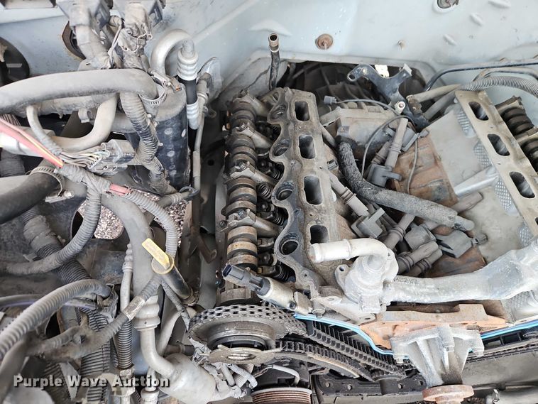 image for item EB8470 2008 Ford F350 Super Duty pickup truck cab and chassis