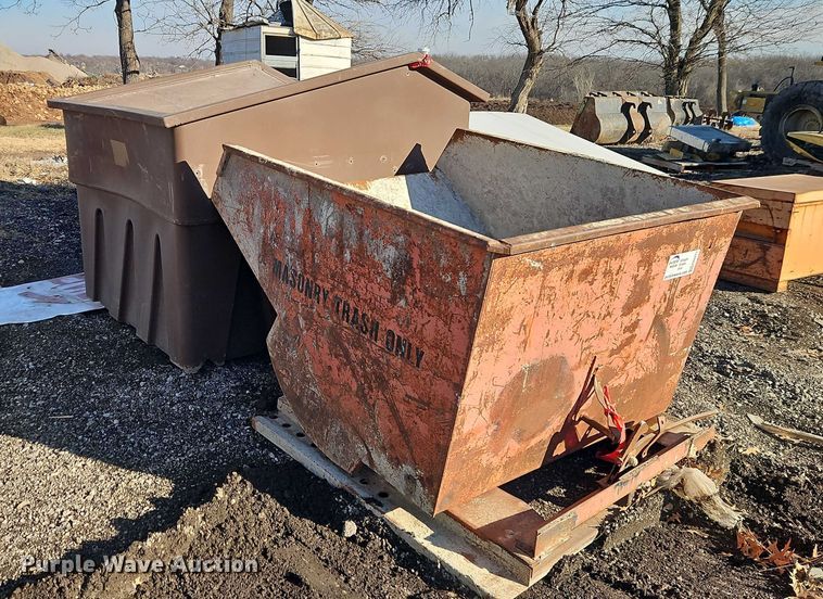 image for item EB8471 (6) dumpsters