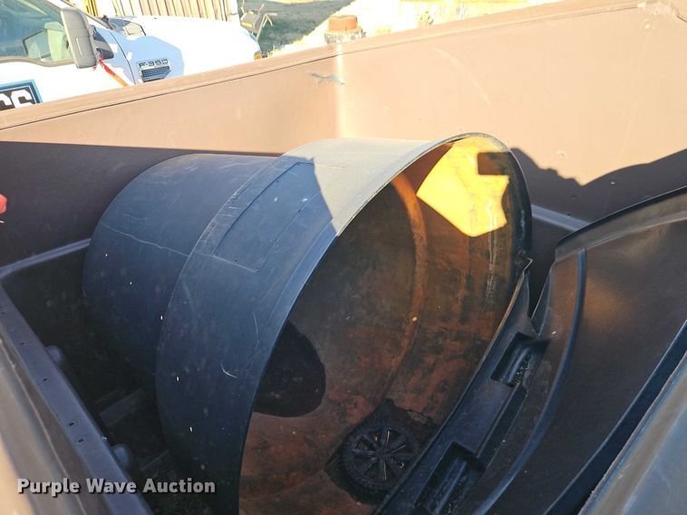 image for item EB8471 (6) dumpsters