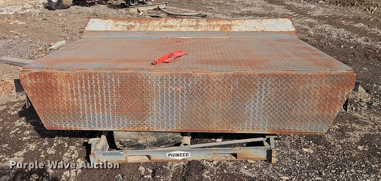 image for item EB8478 Pioneer Loading dock