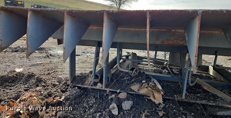 image for item EB8478 Pioneer Loading dock