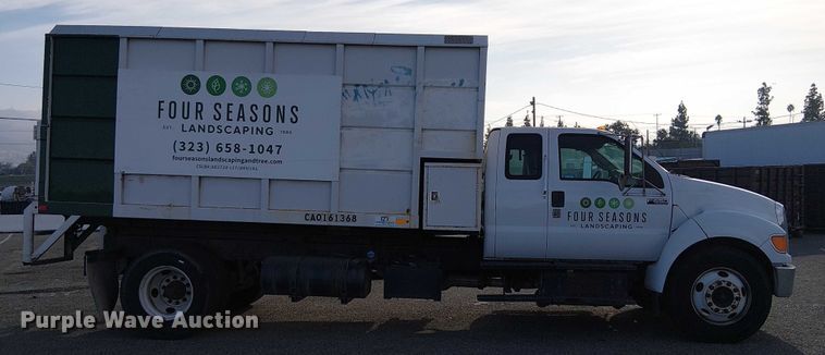 image for item EC1352 2011 Ford F650 Extended Cab chipper truck