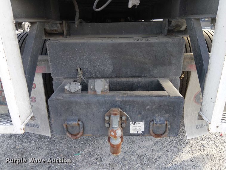 image for item EC1352 2011 Ford F650 Extended Cab chipper truck