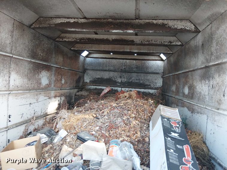 image for item EC1352 2011 Ford F650 Extended Cab chipper truck