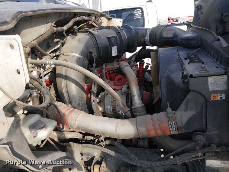 image for item EC1352 2011 Ford F650 Extended Cab chipper truck