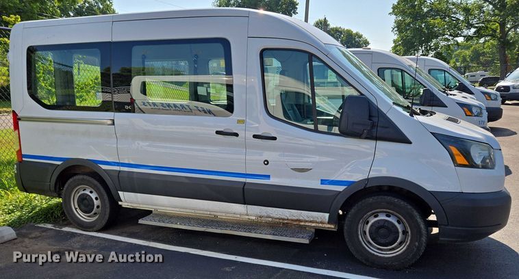 image for item EC4324 2017 Ford Transit 150 delivery van