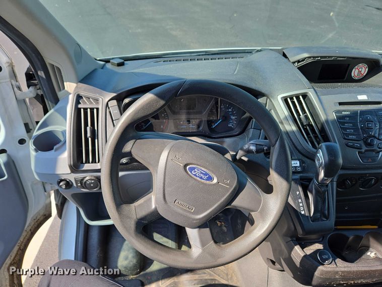 image for item EC4324 2017 Ford Transit 150 delivery van