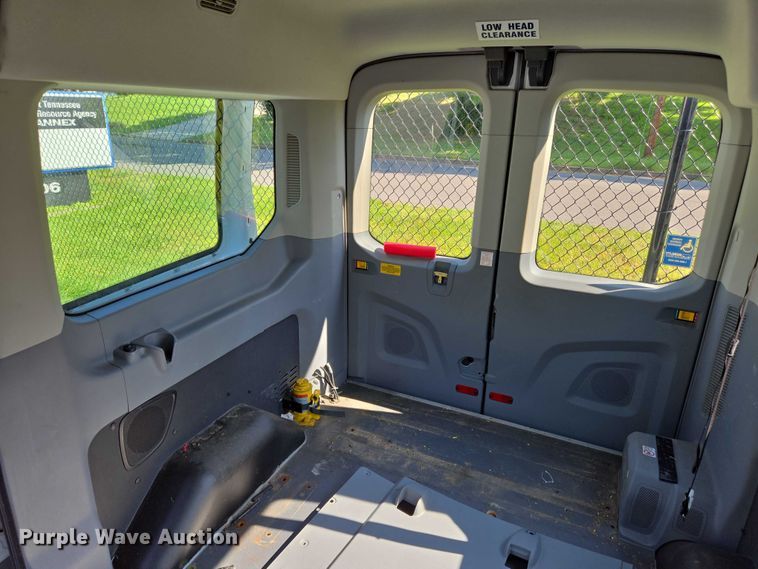 image for item EC4324 2017 Ford Transit 150 delivery van