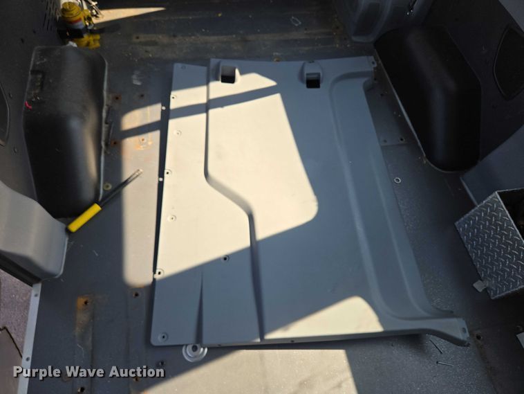 image for item EC4324 2017 Ford Transit 150 delivery van