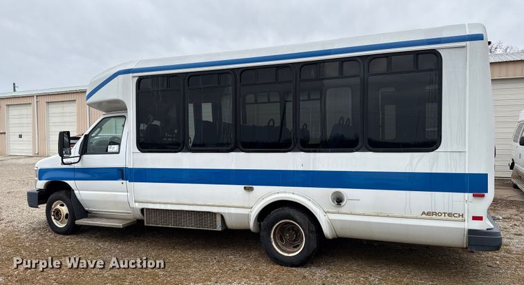 image for item EC4482 2013 Ford E450 Super Duty shuttle bus