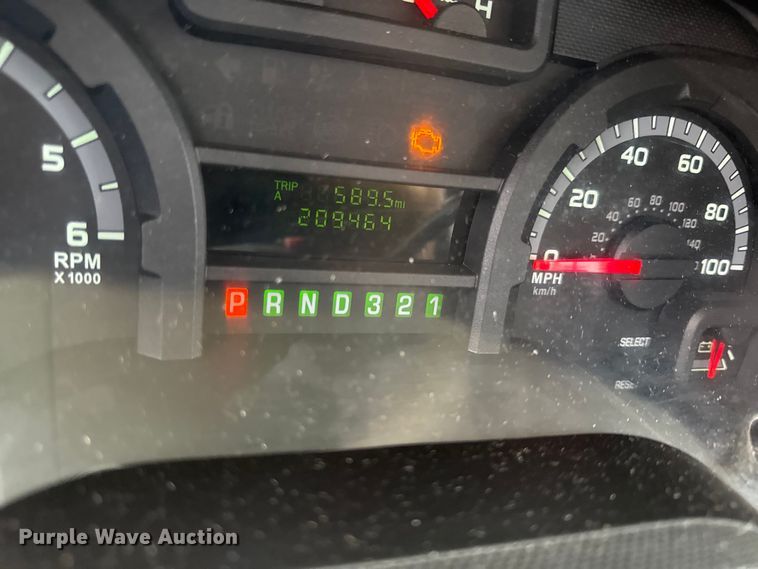 image for item EC4482 2013 Ford E450 Super Duty shuttle bus