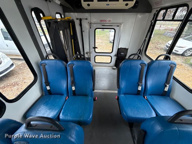 image for item EC4482 2013 Ford E450 Super Duty shuttle bus