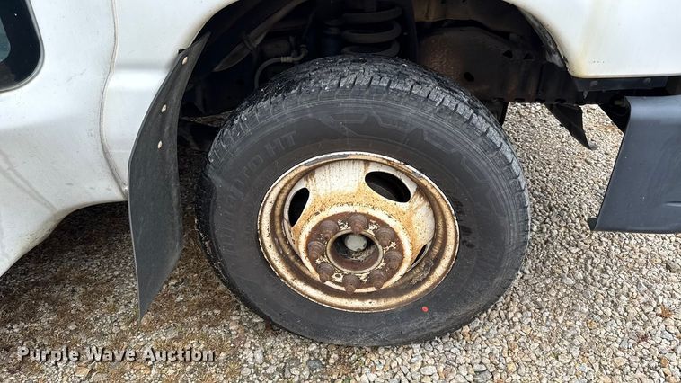 image for item EC4482 2013 Ford E450 Super Duty shuttle bus