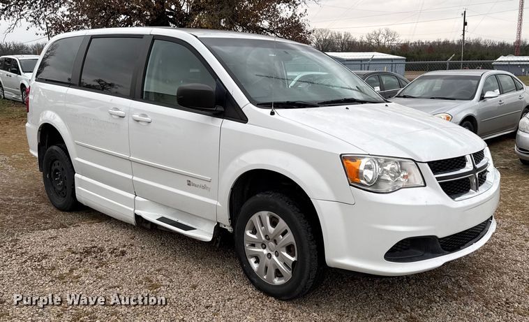 image for item EC4483 2015 Dodge Grand Caravan handicap accessible van