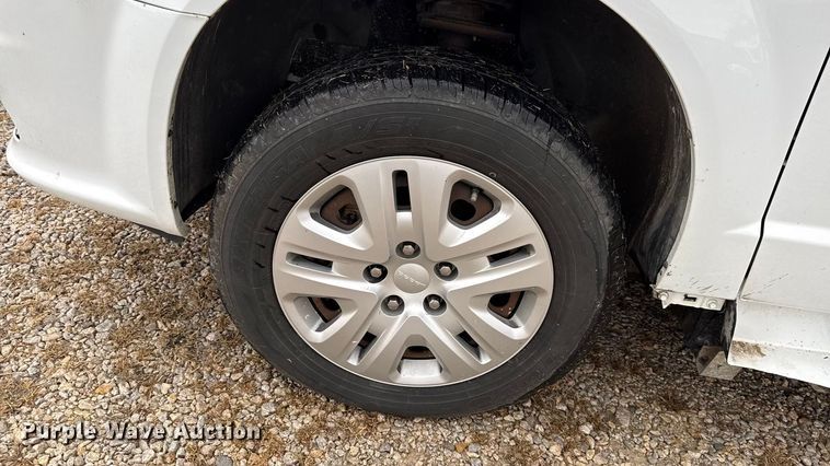 image for item EC4483 2015 Dodge Grand Caravan handicap accessible van