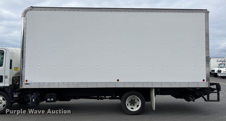 image for item EC8144 2019 Isuzu NRR box truck