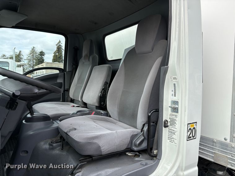 image for item EC8144 2019 Isuzu NRR box truck