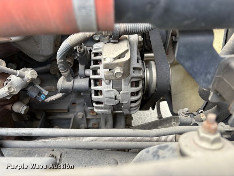 image for item EC8144 2019 Isuzu NRR box truck