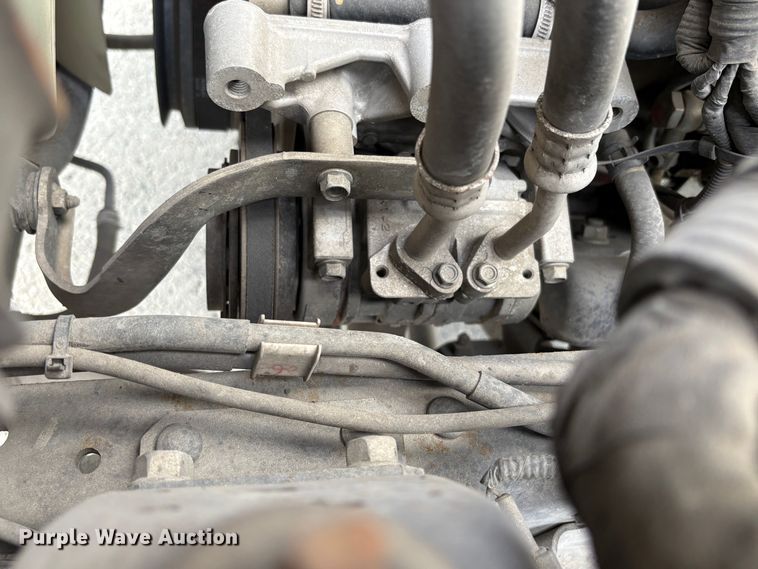 image for item EC8144 2019 Isuzu NRR box truck