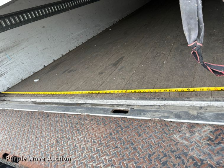 image for item EC8144 2019 Isuzu NRR box truck