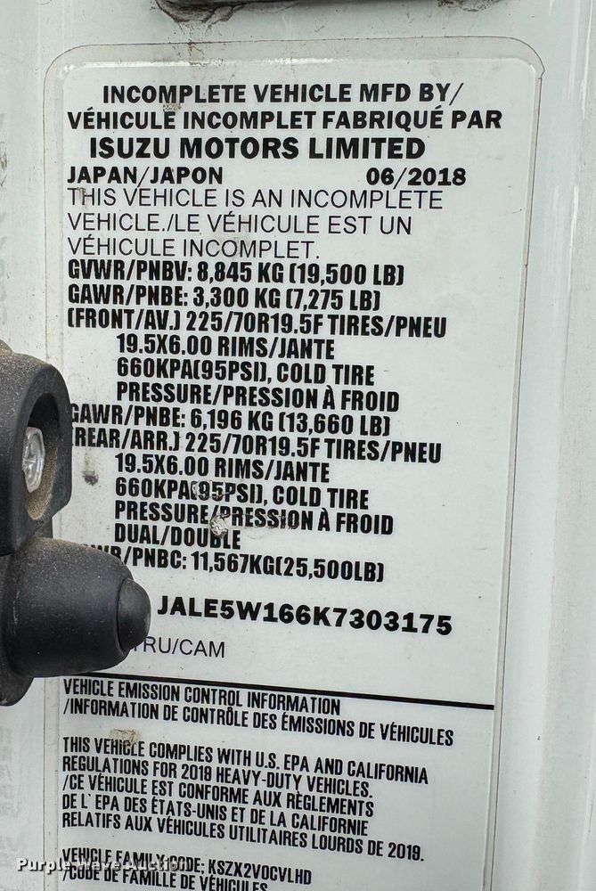 image for item EC8144 2019 Isuzu NRR box truck