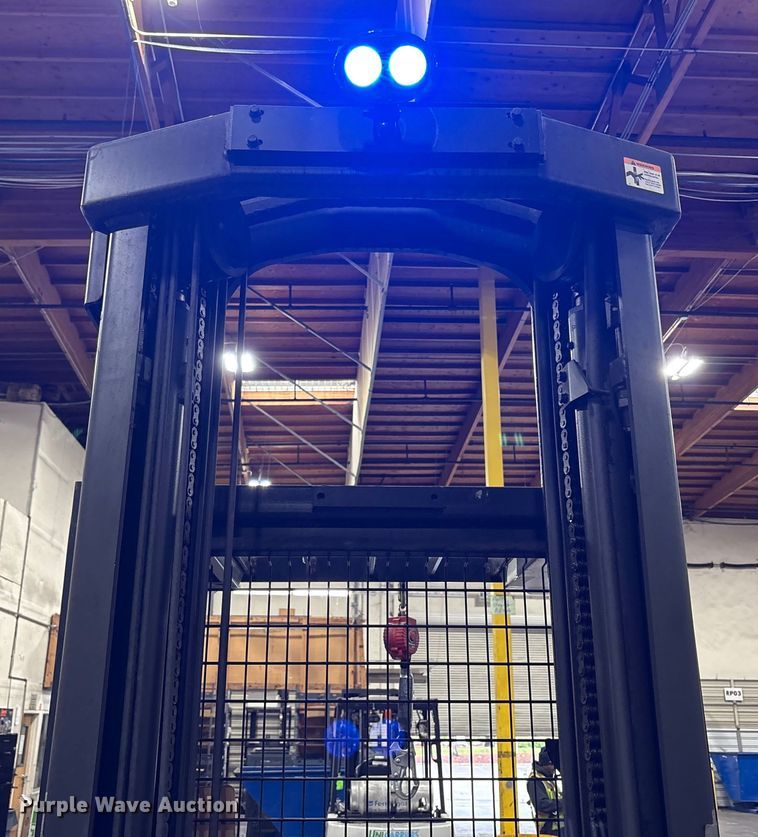 image for item EC8145 2018 Crown SP3520-30 order picker