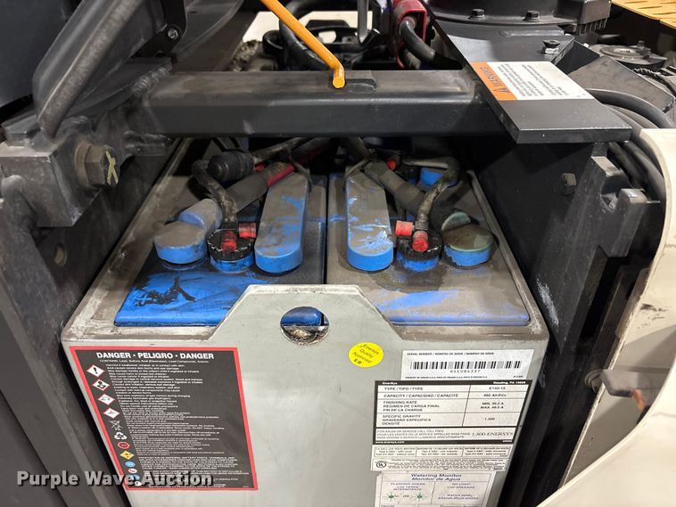 image for item EC8145 2018 Crown SP3520-30 order picker