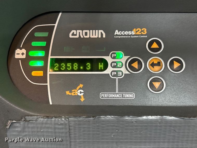 image for item EC8146 2018 Crown SP3520-30 order picker