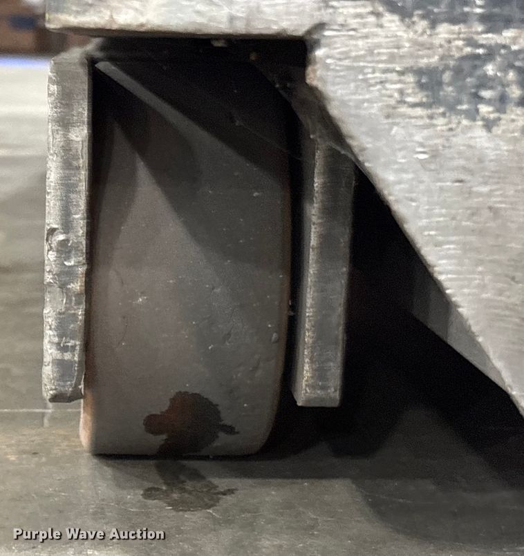 image for item EC8146 2018 Crown SP3520-30 order picker