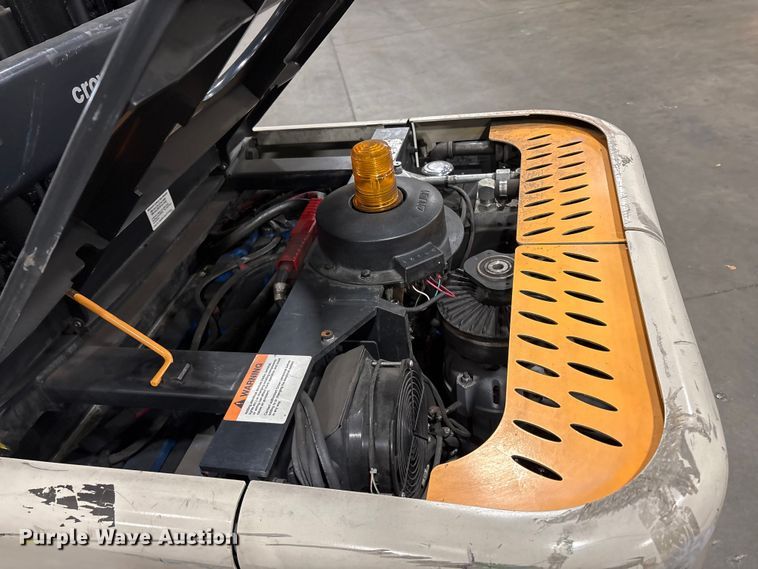 image for item EC8147 2017 Crown SP3500-30 order picker