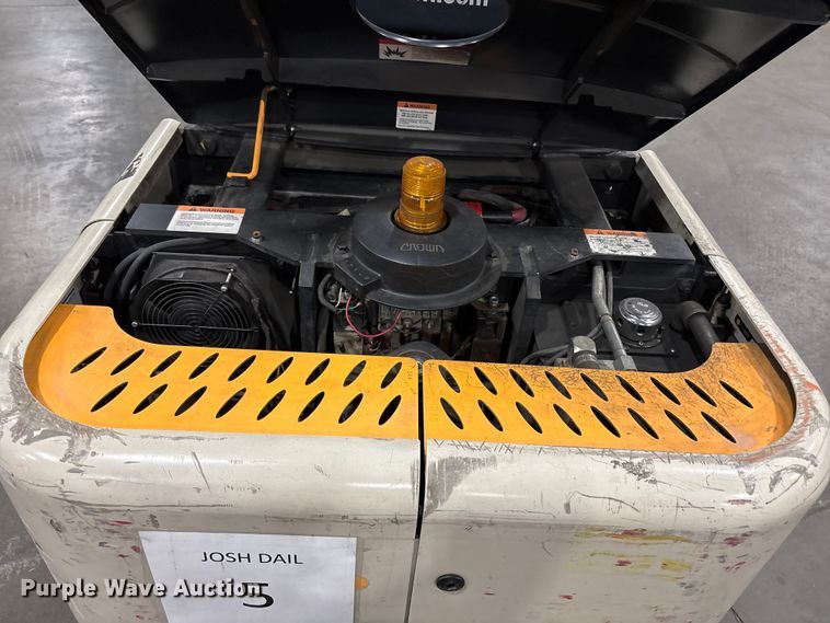 image for item EC8147 2017 Crown SP3500-30 order picker