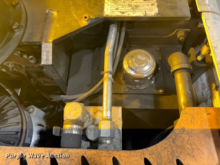 image for item EC8147 2017 Crown SP3500-30 order picker