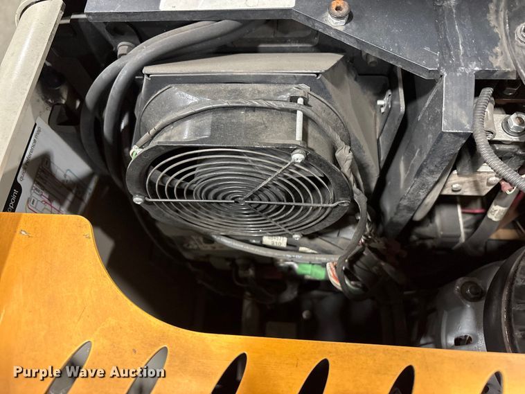 image for item EC8147 2017 Crown SP3500-30 order picker