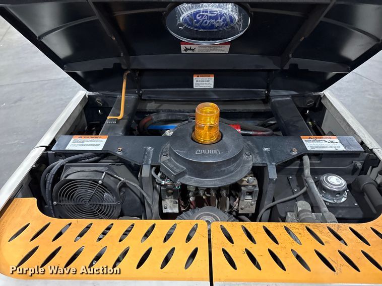 image for item EC8148 2015 Crown SP3520-30 order picker