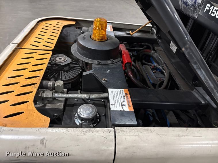 image for item EC8148 2015 Crown SP3520-30 order picker