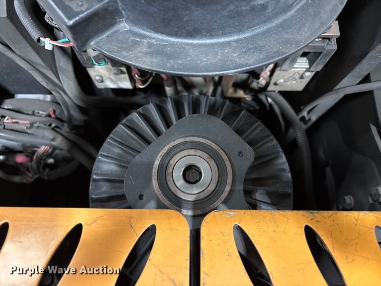 image for item EC8148 2015 Crown SP3520-30 order picker