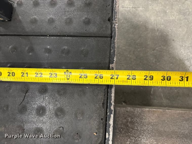 image for item EC8149 2017 Crown SP3520-30 order picker