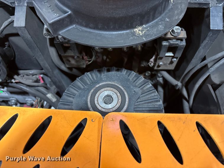 image for item EC8149 2017 Crown SP3520-30 order picker